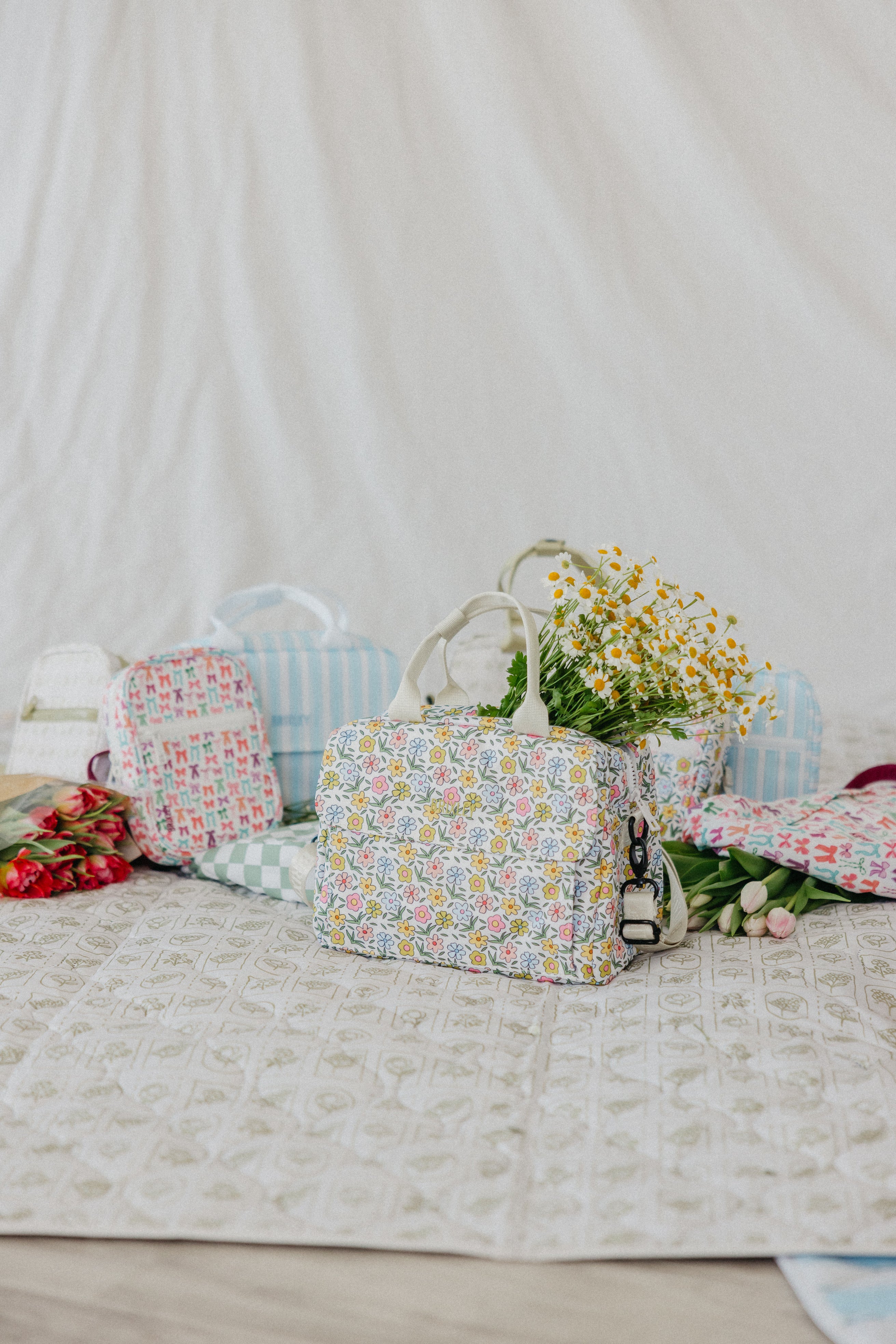 Petal Pursuit Lunch Box – Brixley Bags