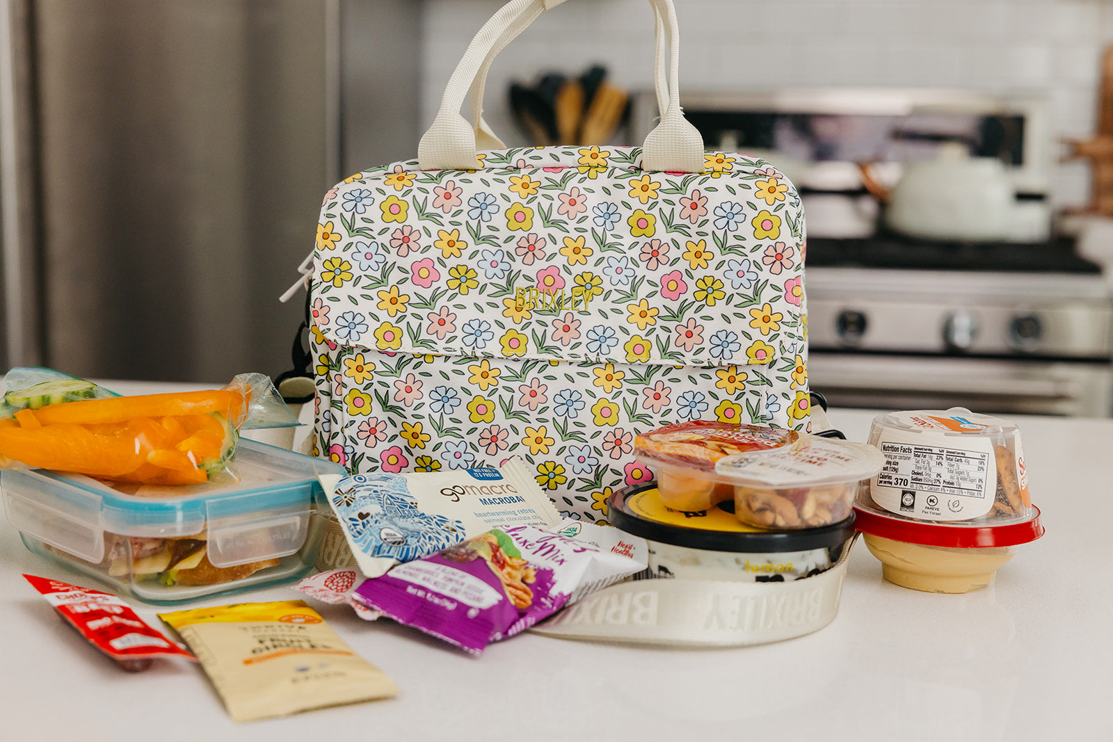 プリチケパック Petal Pursuit Lunch Box – Brixley Bags