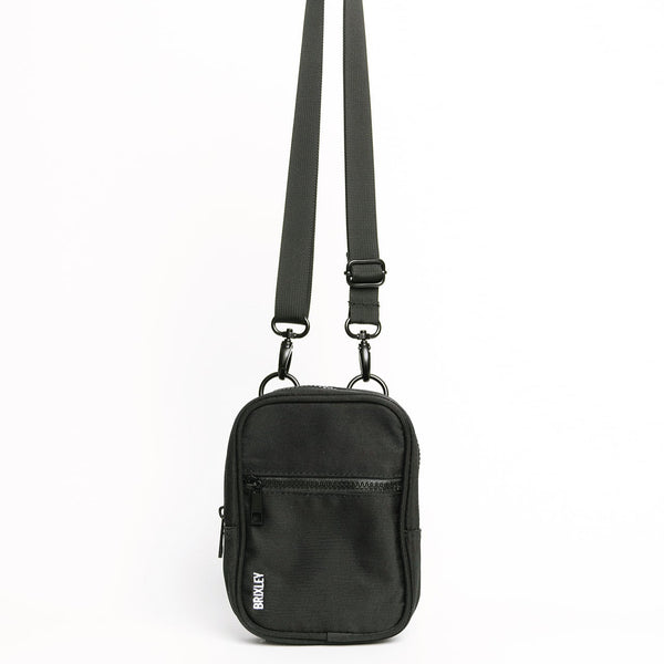 Brixley_Crossbody_Web_Jet_Fron