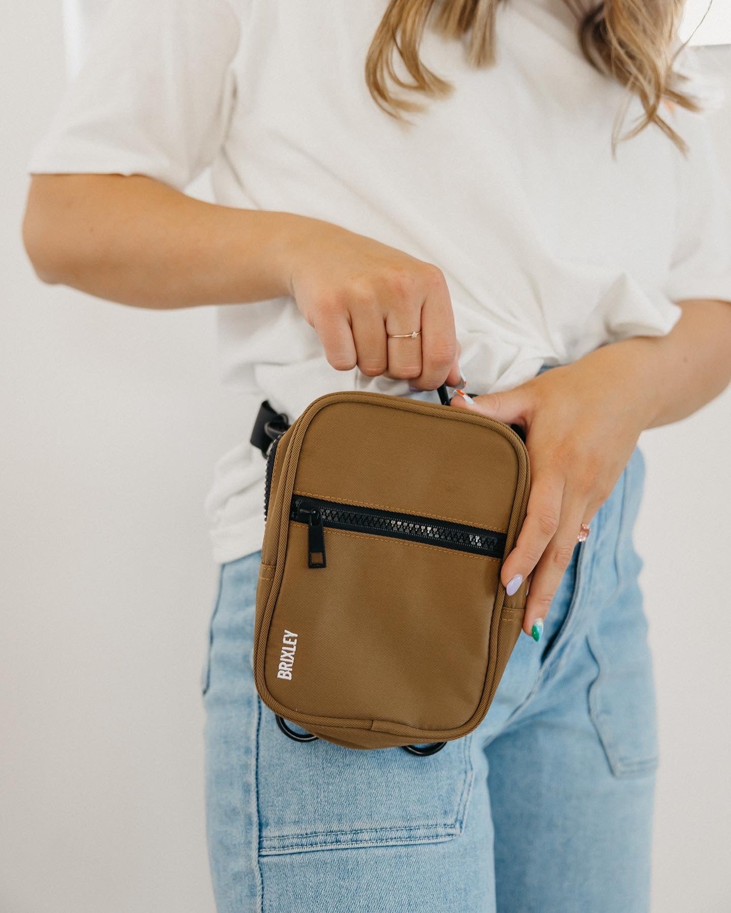 Brixley Crossbody Bag Sling Purse for Women Men Girls Travel, Multi Position Fanny Back Pack Utility Crossbody Sling \u2013 Brixley Bags